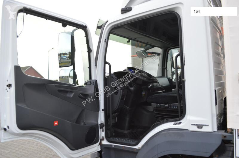 Camion Mercedes 1230
