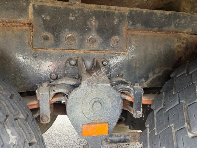 Camion Freightliner 3 AXLE RIGID BODY chassis...