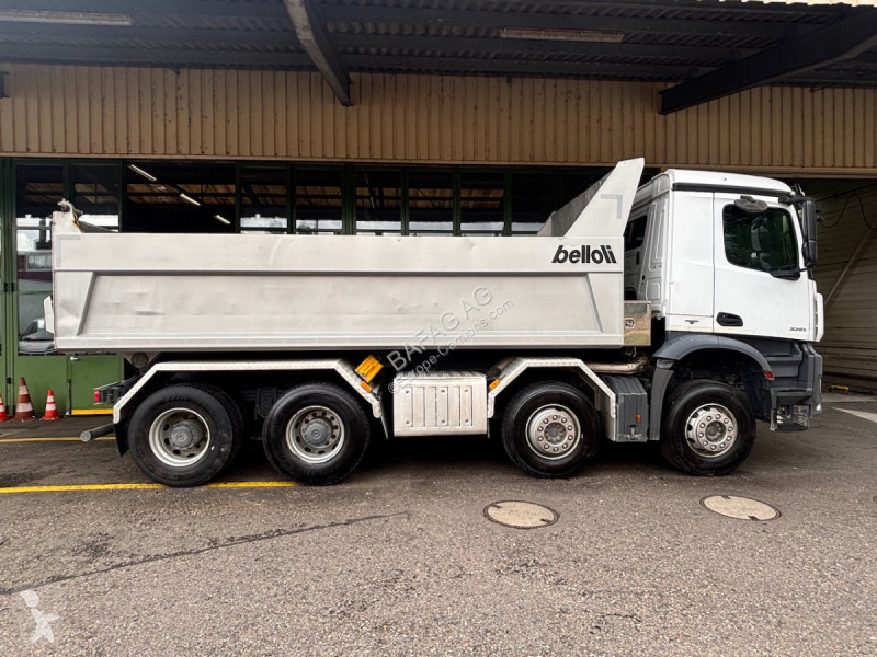 Kamion Mercedes arocs 3251