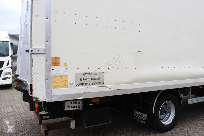 Kamion Renault 220 * EURO5 * MANUAL *