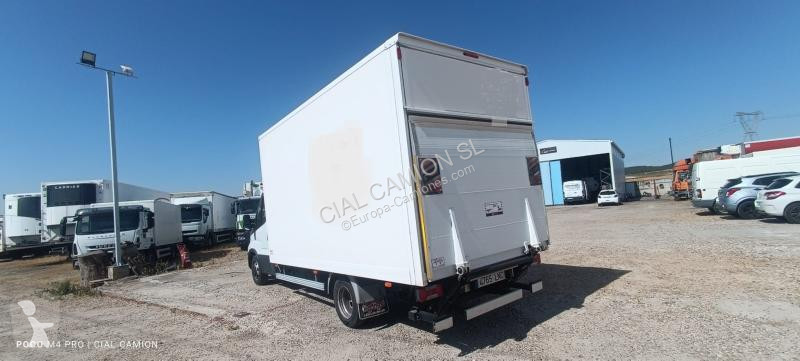 Kamion Iveco 35C16
