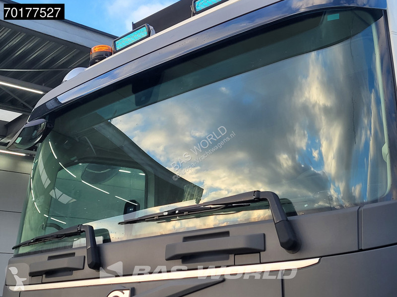 Camion Volvo 520 10X4 50tons Payload Mining...