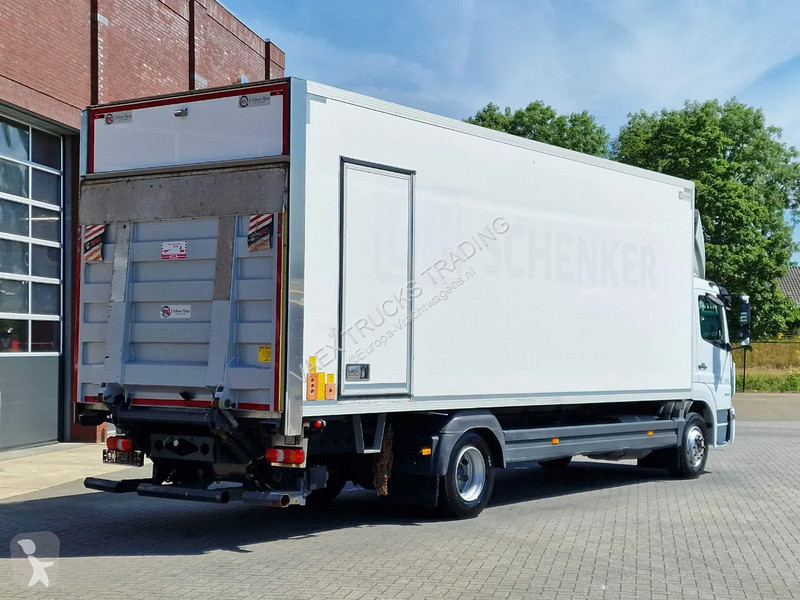 Kamion Mercedes 1524 Box with sidedoors - Zepro...