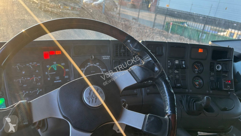 Vrachtwagen Scania R144-460 V8