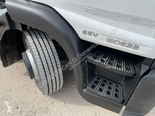 Kamion Iveco EUROCARGO120E22 SCARRABILE NUOVO...