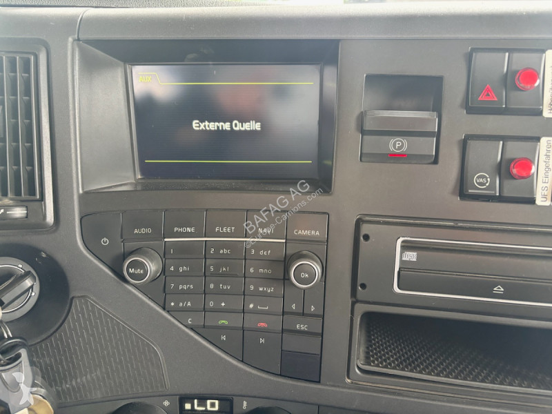 Kamion Volvo fmx-500    8x4r