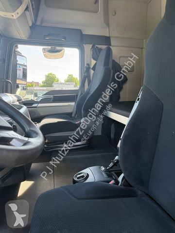 Lastbil MAN 18.360 1/2 Koffer / Plane