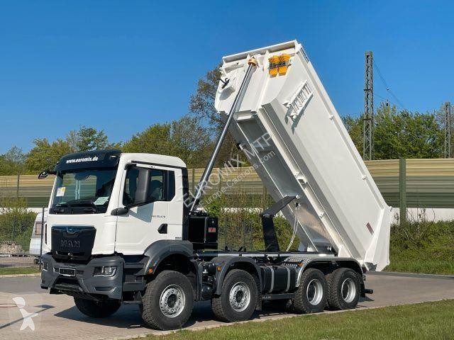 Kamion MAN TGS 35.470 BB 8X4 Mulden Kipper 10X...