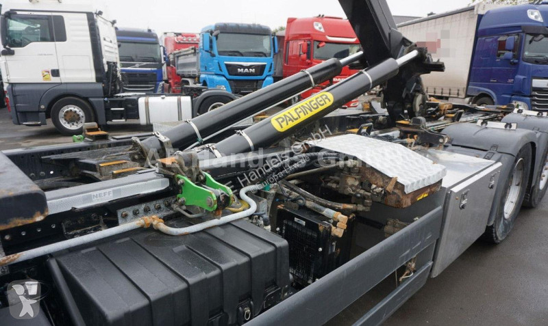 Vrachtwagen MAN TGS 26.500