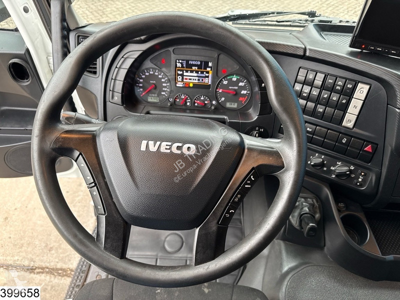 Lastbil Iveco 360 6x2, EURO 6, Retarder,...