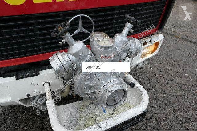 Kamion Mercedes F 4x2, Pumpe, DOKA, Feuerwehr,...