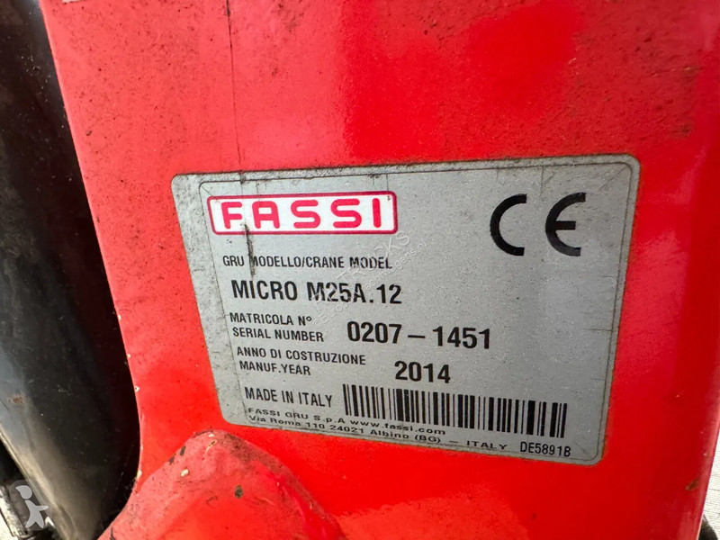 Kamion Volvo FL 250 4X2 EURO 6 + FASSI MICRO...
