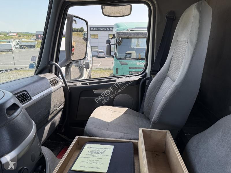 Camion Volvo 380