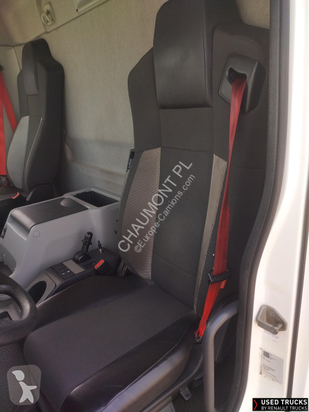 Kamion Renault D Wide