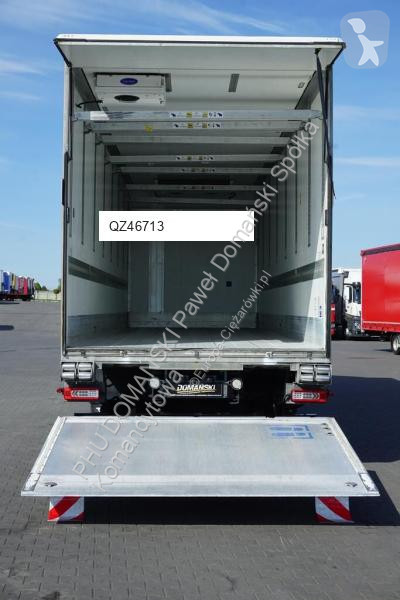 Kamion Volvo FM / 410 / E 6 / CHŁODNIA + WINDA...
