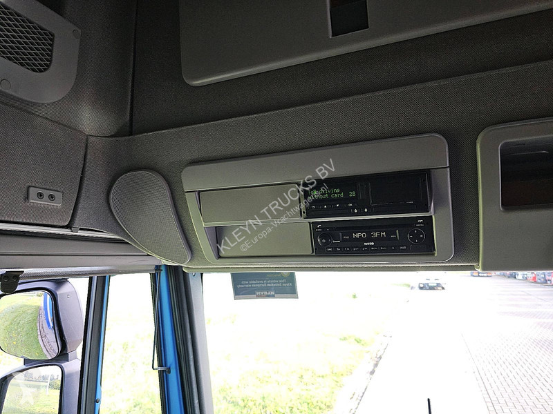 Camion Iveco 150E30 EUROCARGO Sleepcab,Edscha