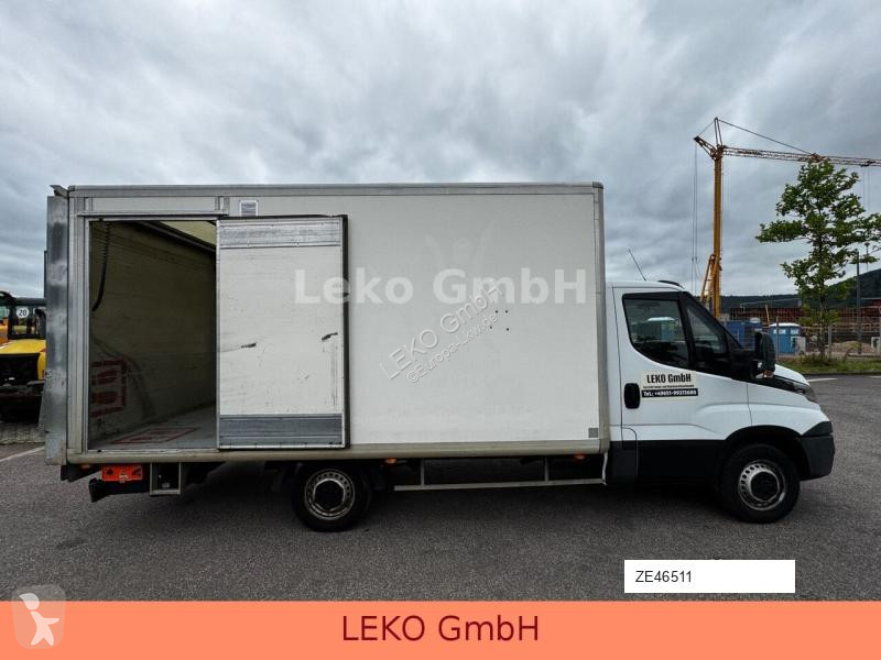 Camion Iveco 35S15