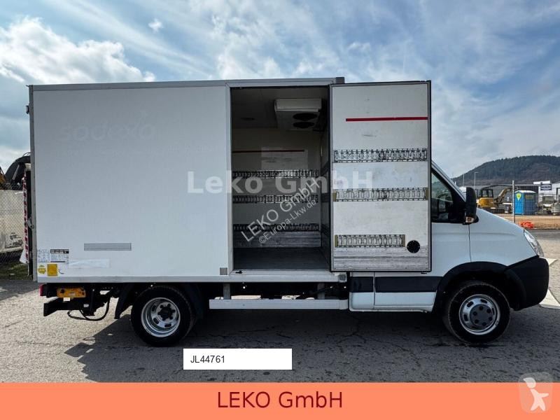 Kamion Iveco 35C11