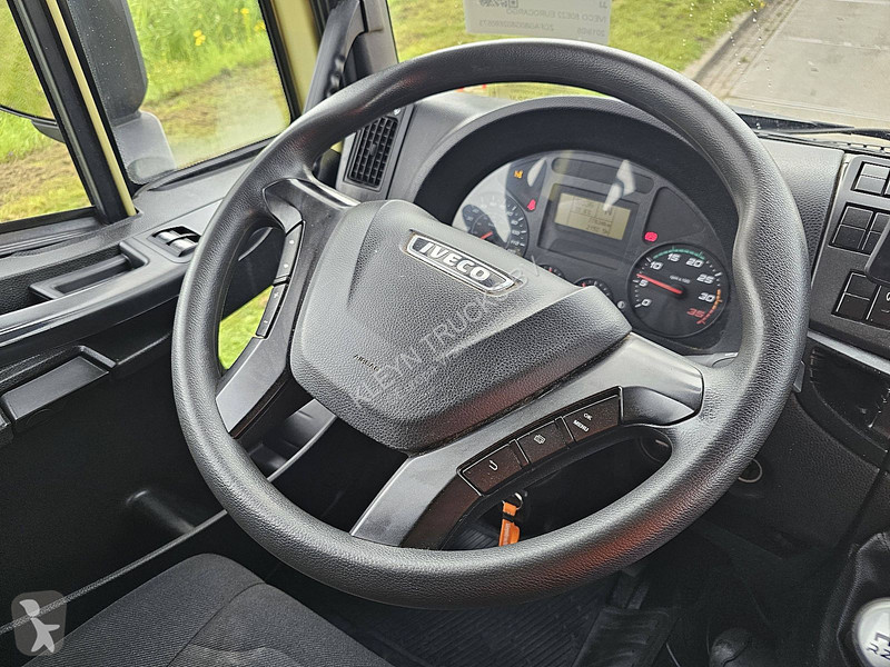 Vrachtwagen Iveco 80E22 EUROCARGO DOKA...