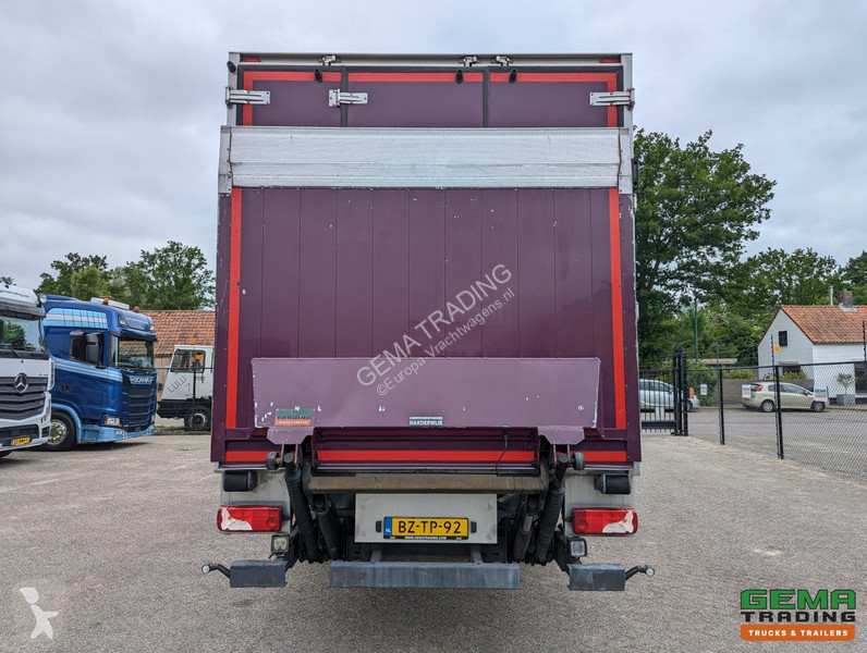 Kamion Scania 230 4x2 Daycab Euro5 -...