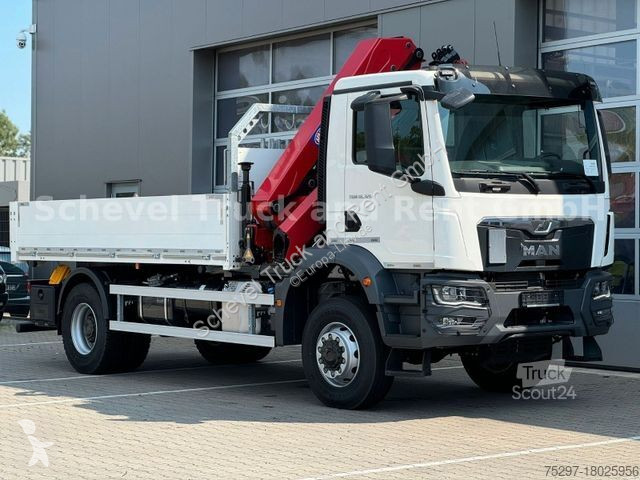 Lastbil MAN TGM 4x4 BB Pritsche HMF 1620 /4x hydr