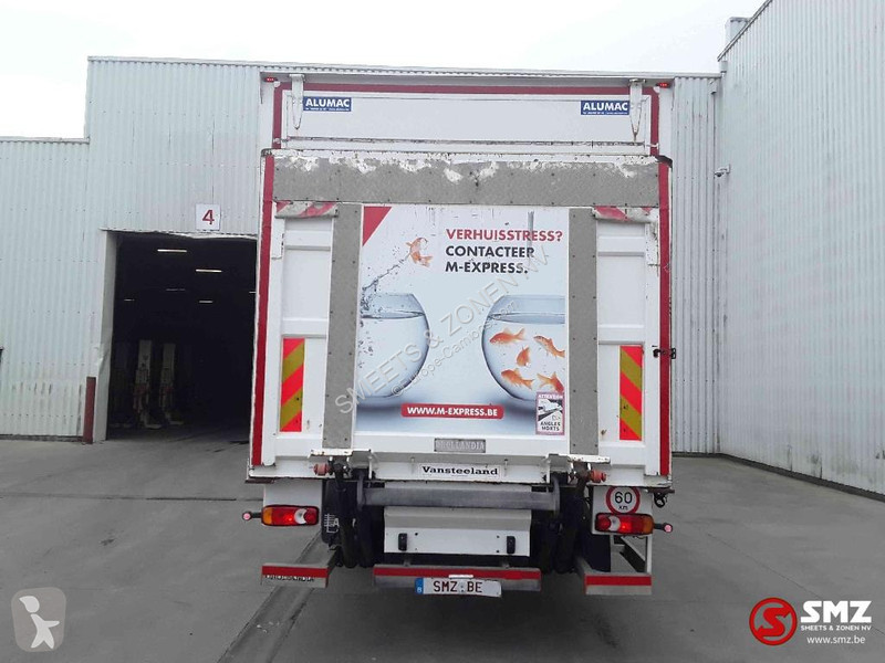 Camion Renault D 12