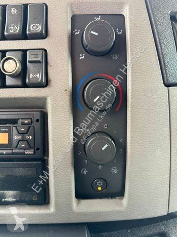 Kamion Volvo FL 250 MOTOR LÄUFT KLEINE...