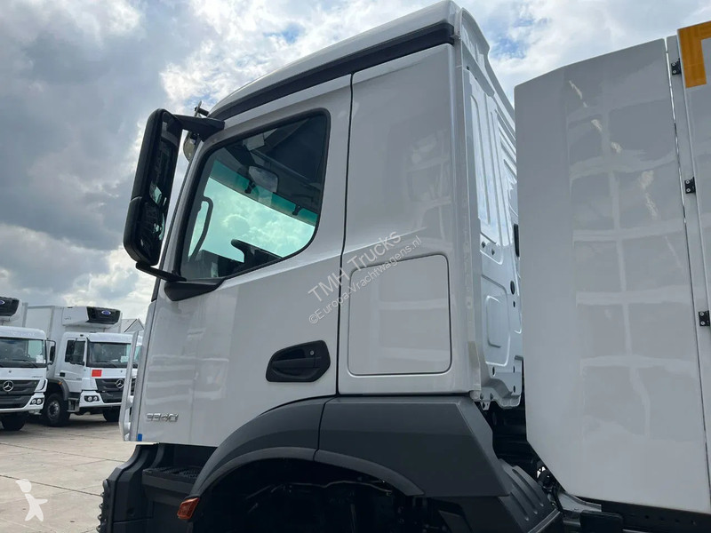 Lastbil Mercedes 3340 6x6 Water Tank Truck