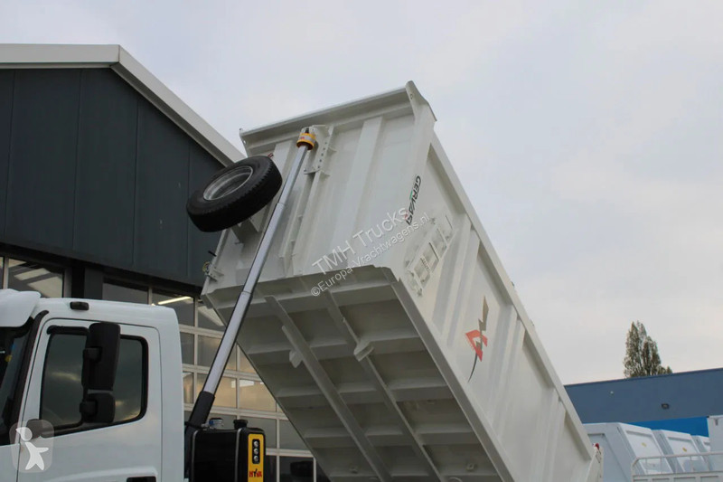 Camion Mercedes 3344 K 6x4 Tipper Truck