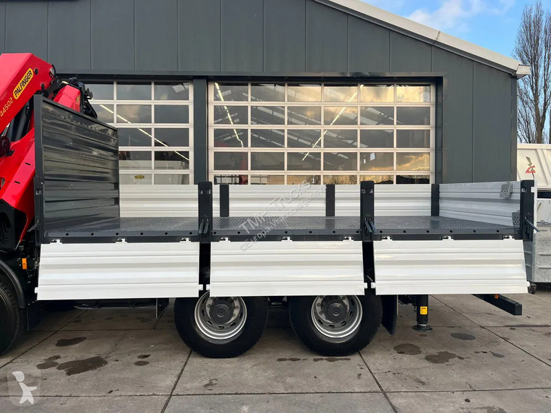 Kamion Mercedes 4140 K 8x4 Crane Truck