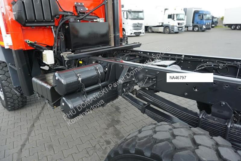 Kamion MAN LE 220 / 4 X 4 / DOKA / DO ZABUDOWY...