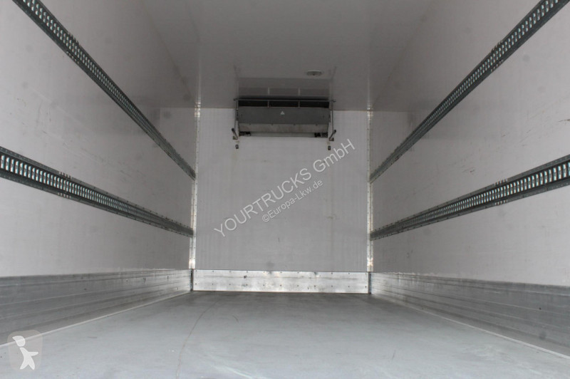 Camion Mercedes 1827 E6 CS 1050 LBW Seitentur