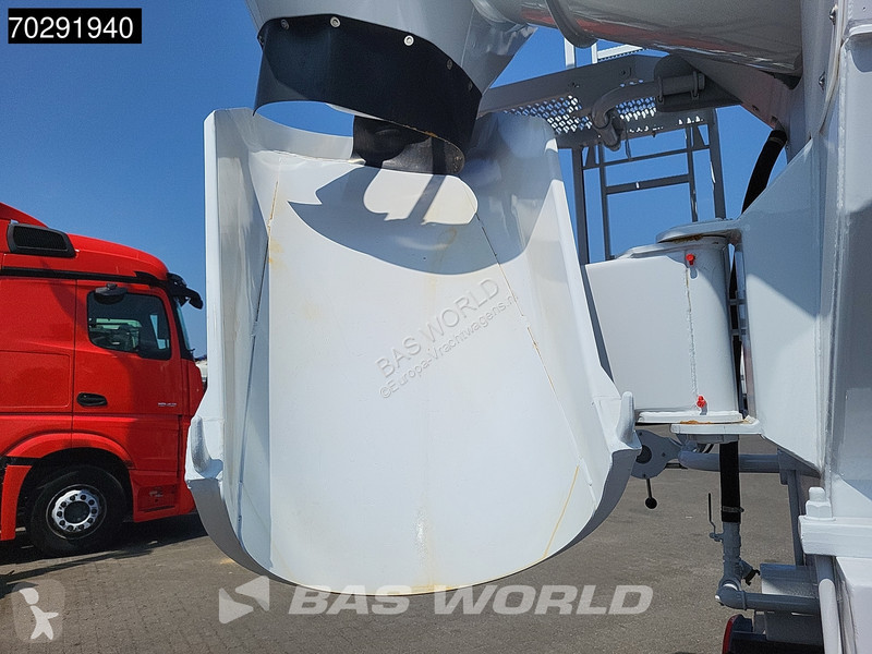 Camion Mercedes 4245 8X4 NEW! 12m3 Schwing...