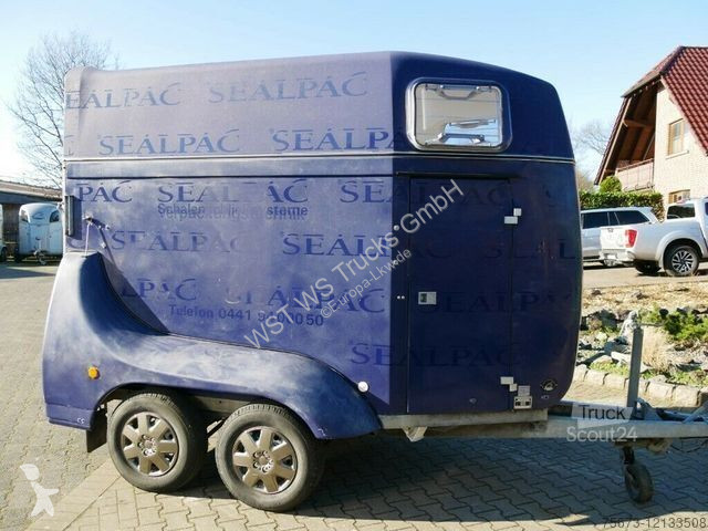 Släp  1,5 Pferde  Heckklappe schwenkbar