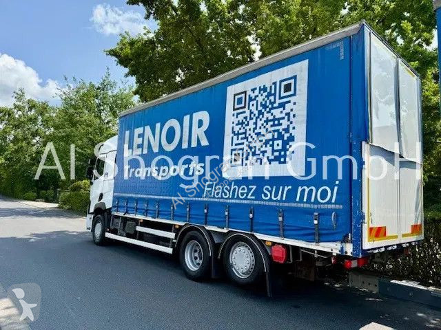 Camion remorque Renault T480...