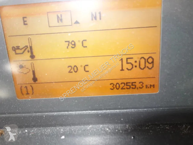 Camion Volvo 330 pk 2000 LITER WATER TANK...