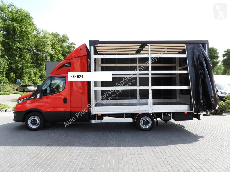 Véhicule utilitaire Iveco DAILY 35S21 PLANDEKA...