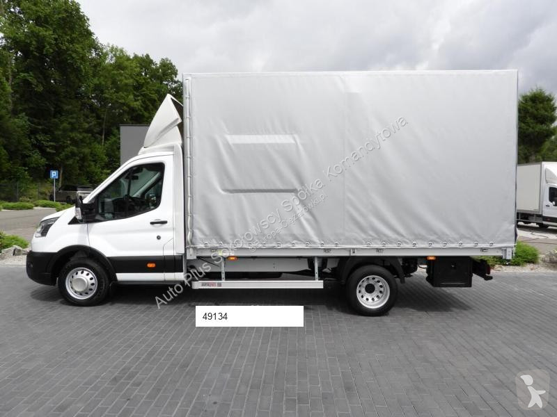 Véhicule utilitaire Ford TRANSIT  PLANDEKA 8...