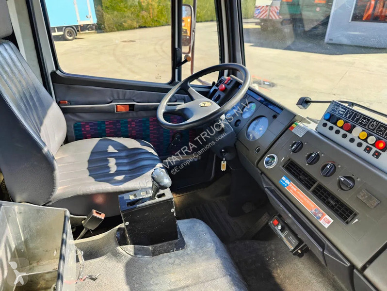 Camión Mercedes 1124 F 4x2 Feuerwehr -...