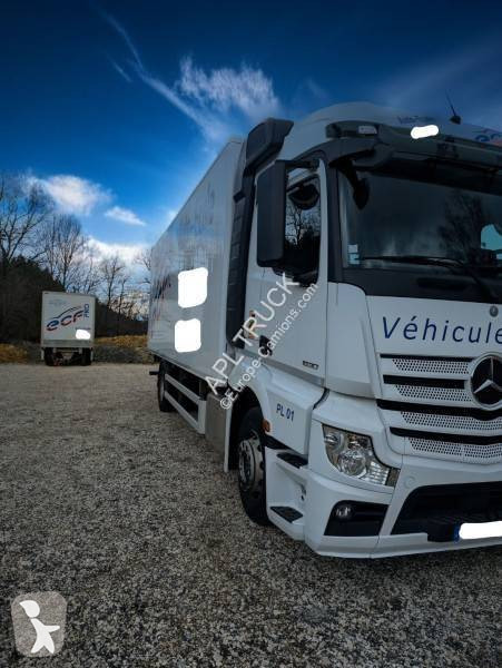 Camion Mercedes