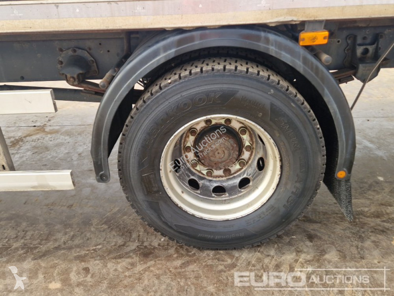 Camion Renault D18