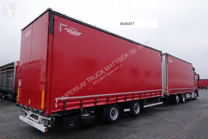Kamion s návěsem  Camion rideaux coulissants +...