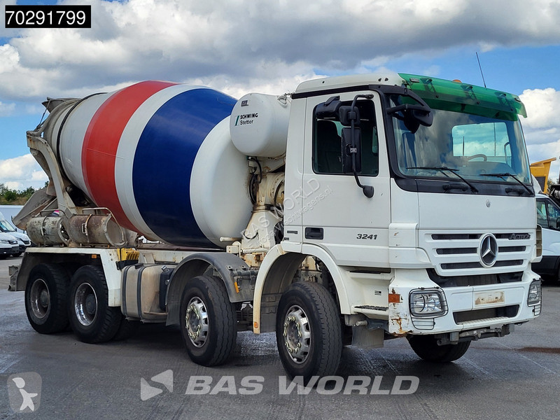 Camion Mercedes 3241 8X4 9m3 Schwing Stetter...