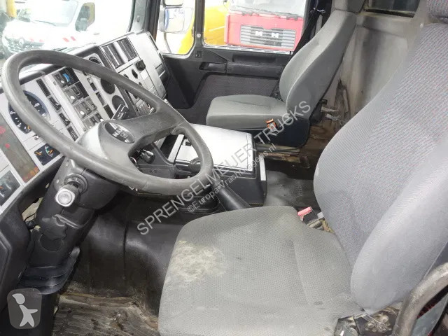 Camión MAN 8x8 meiller kipper manual diesel pomp