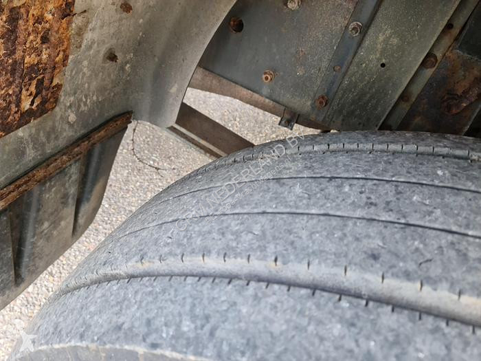 Camion Nissan 210 / Manual / full steel...