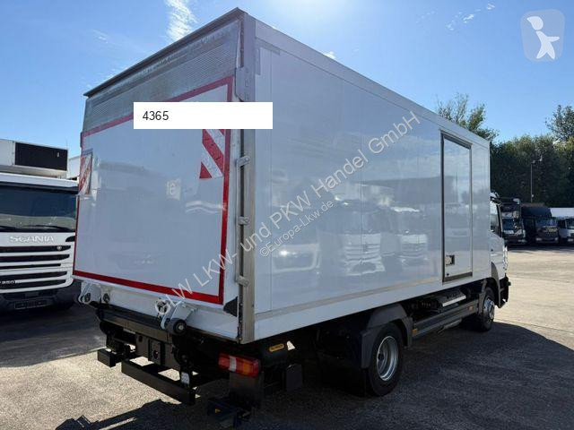 Kamion Mercedes ATEGO 818 L Kühlkoffer 5,30 m...