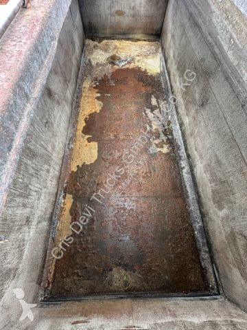 Uitrusting voor vrachtwagens   Wassercontainer...