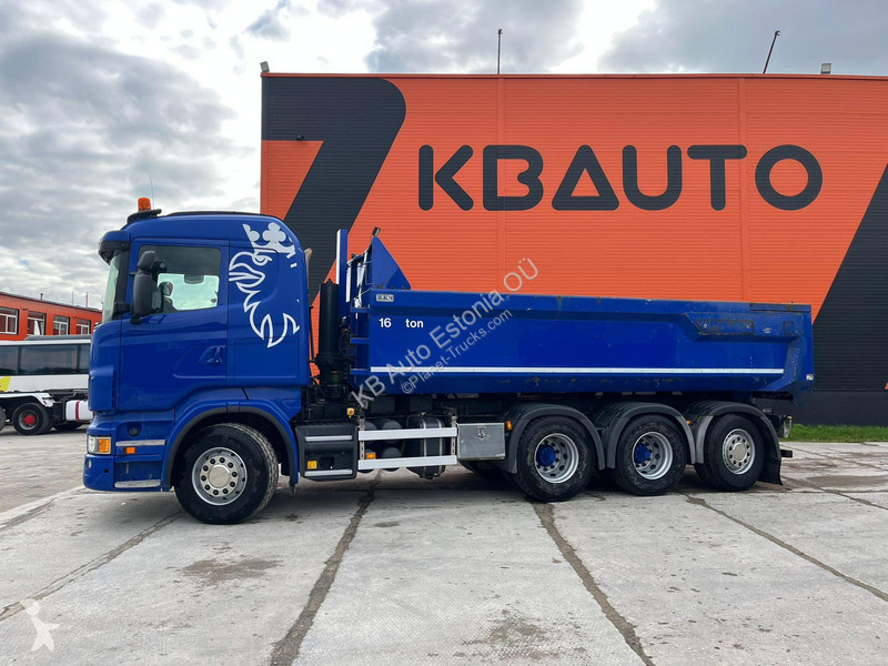 Kamion Scania R 560 8x4*4 BOX =6180 mm