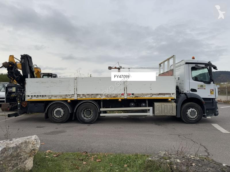 Kamion Mercedes XS 144