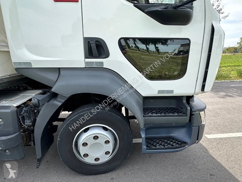 Kamion Renault D240.12. EURO6. 11-2021.